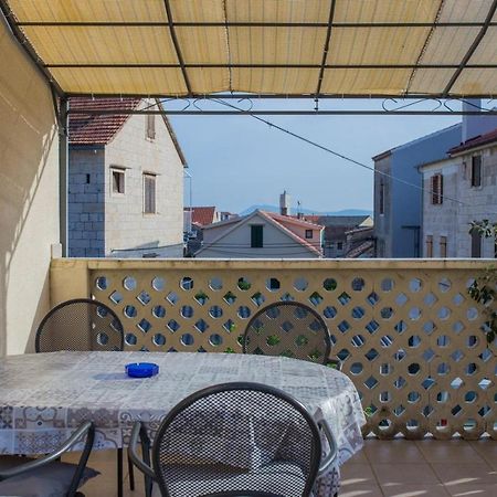 Apartmani Katija Komiza Exterior photo